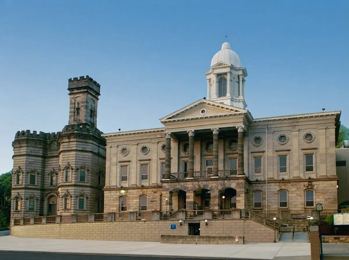 Armstrong County Courthouse